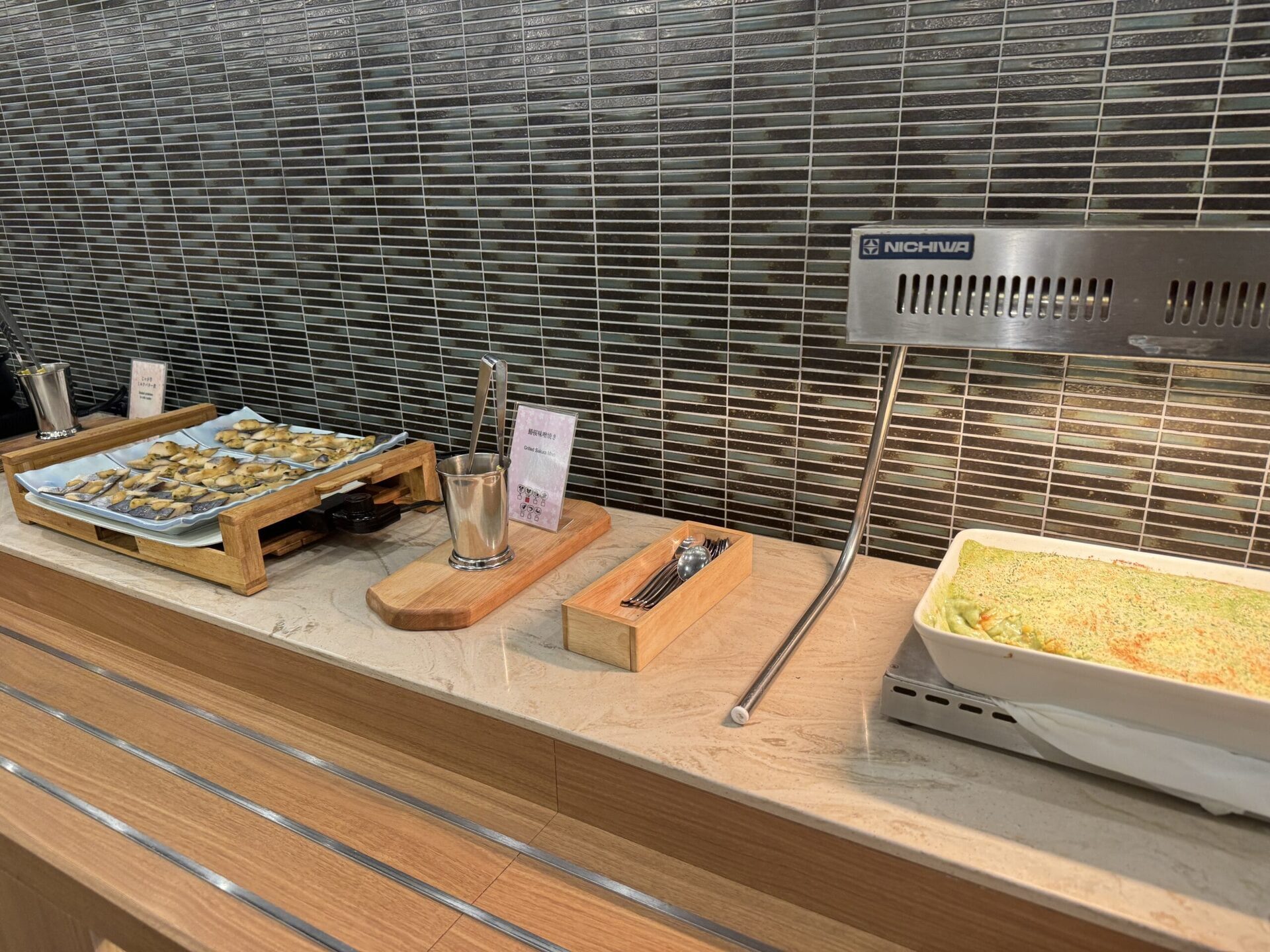 登別萬世閣晚餐現切牛排