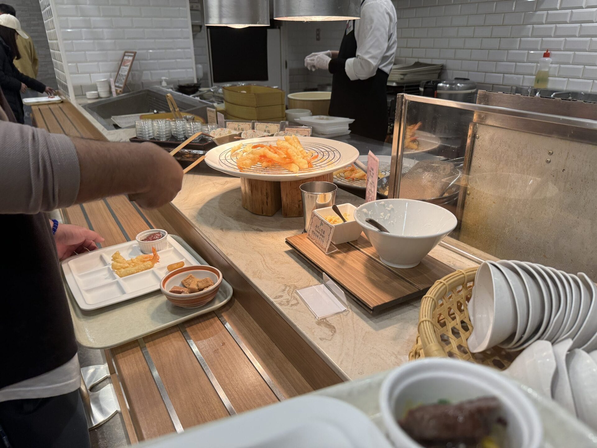 登別萬世閣晚餐壽司區