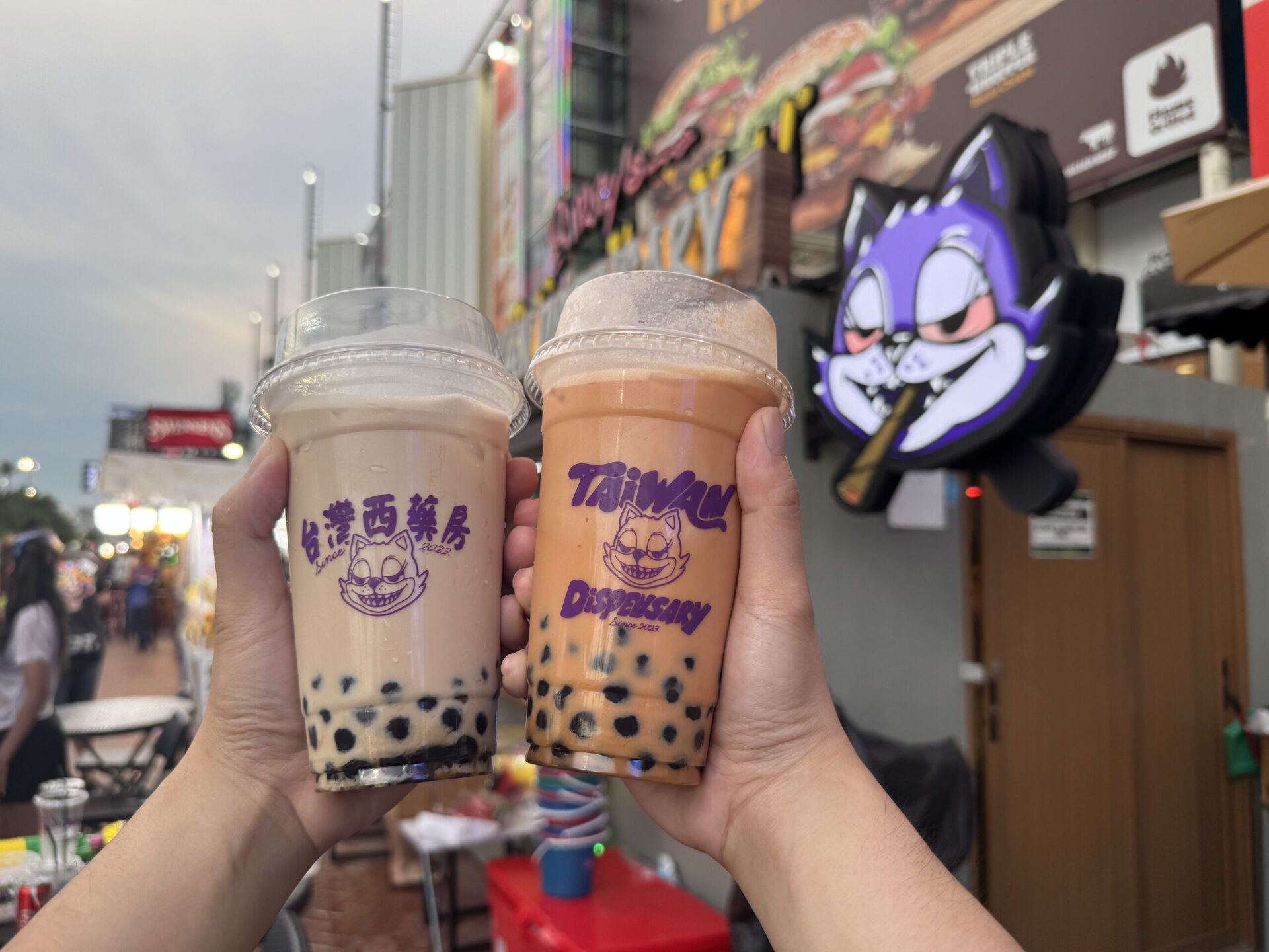 芭達雅台灣西藥房Taiwan Dispensary店面外觀